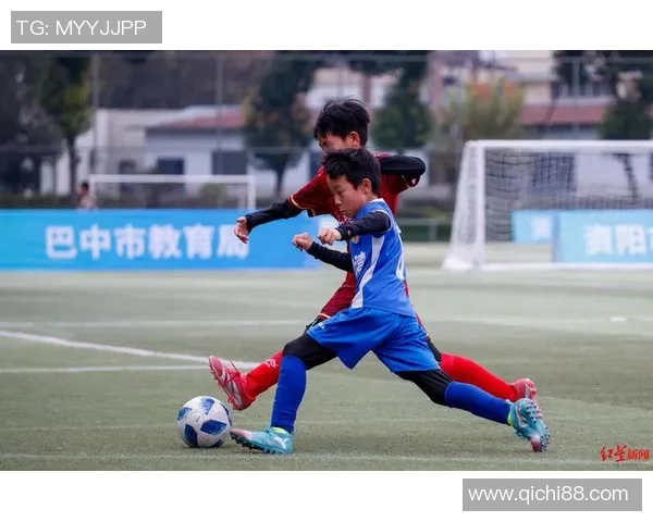 子涵足球：青春与梦想交织的绿茵场上奋斗故事