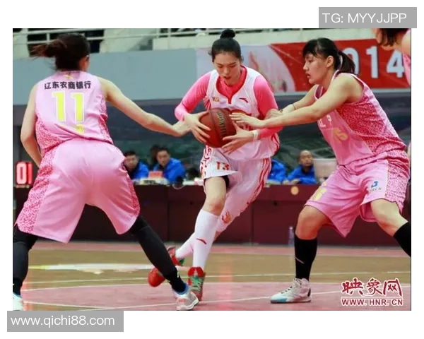 武汉街舞队的包夹战术解析与团队协作策略探讨